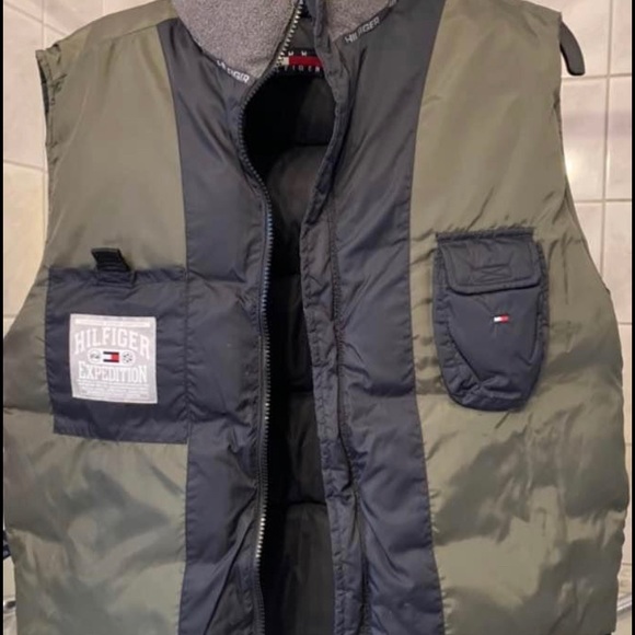 Tommy Hilfiger vest - Picture 2 of 3